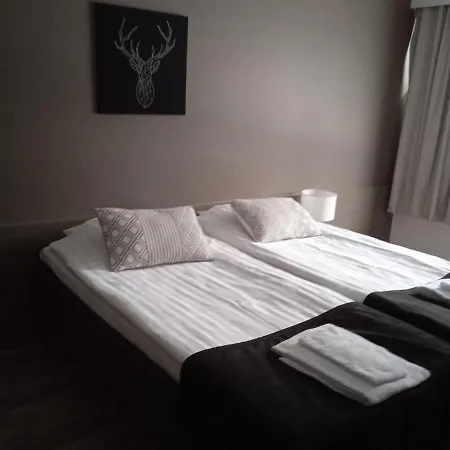 Ellivuori, Ellin Pooli 5 Huoneisto *