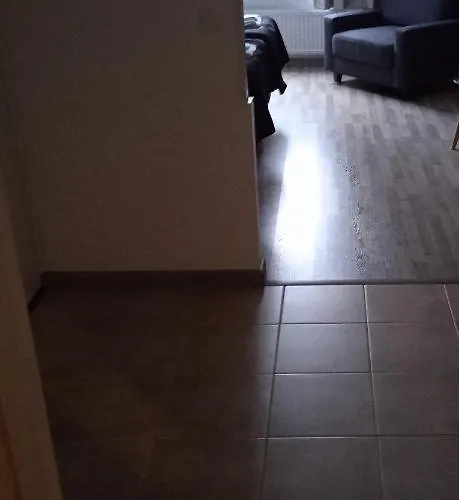 Huoneisto Ellivuori, Ellin Pooli 5 *